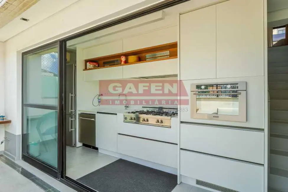 Foto 9 de Cobertura com 4 quartos à venda, 235m2 em Rio De Janeiro - RJ