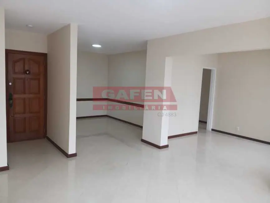 Apartamento com 4 quartos para alugar, 133m2 em Rio De Janeiro - RJ - imagem 4 Foto 4 de Apartamento com 4 quartos para alugar, 133m2 em Rio De Janeiro - RJ