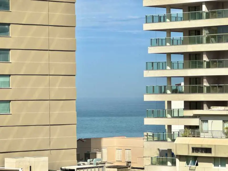 Foto 4 de Apartamento com 4 quartos para alugar, 135m2 em Rio De Janeiro - RJ