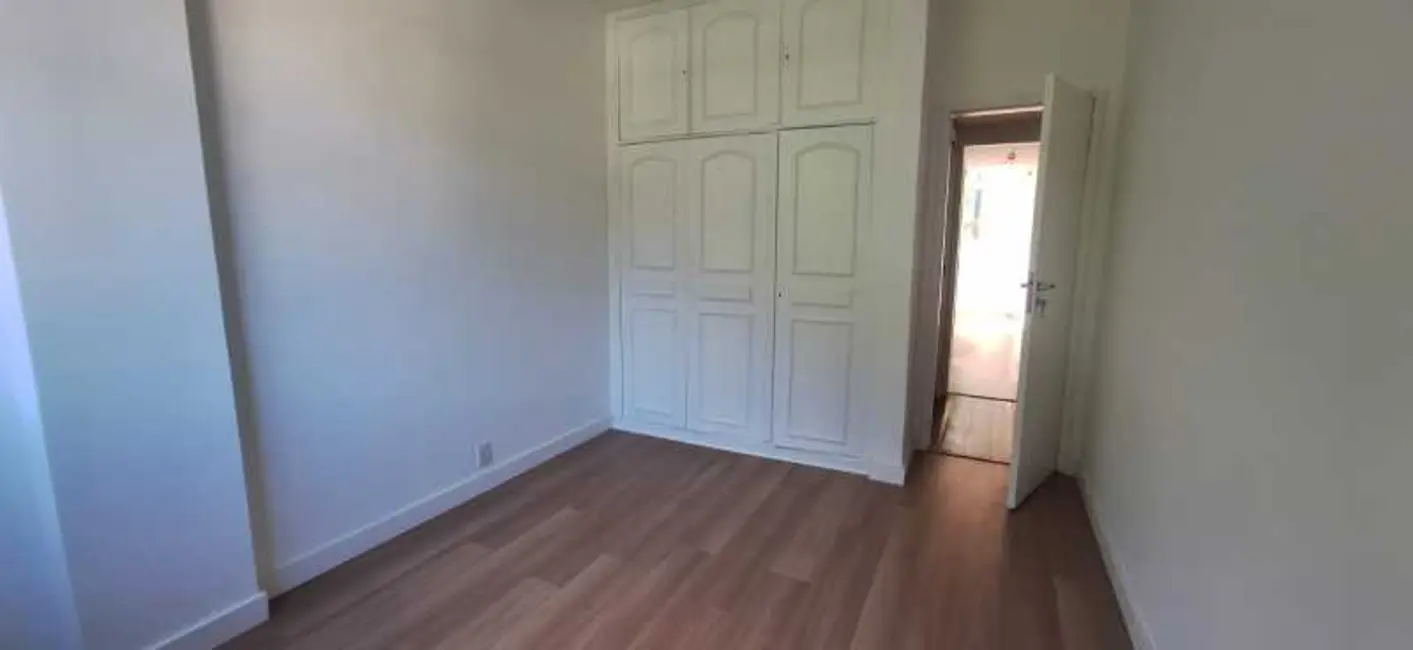 Foto 2 de Apartamento com 3 quartos à venda, 110m2 em Rio De Janeiro - RJ