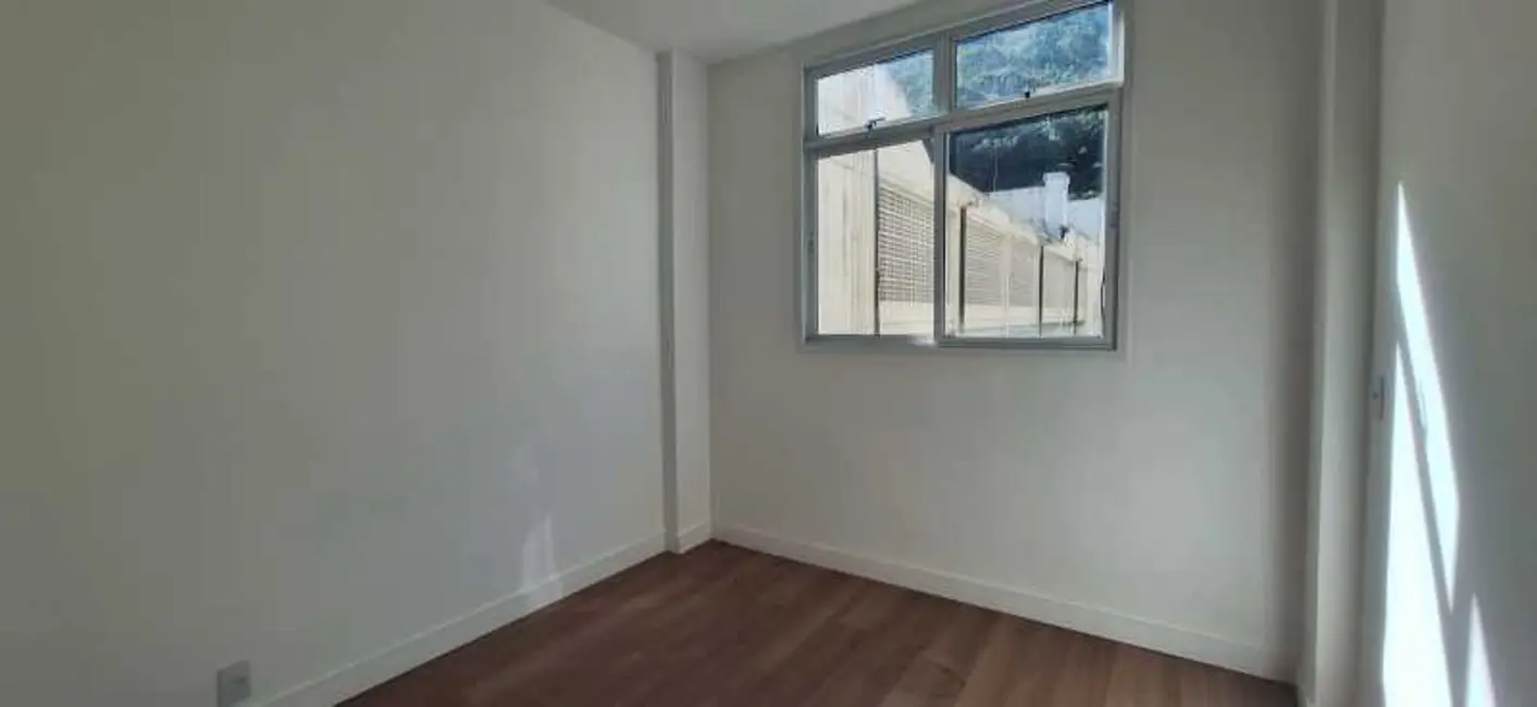 Foto 3 de Apartamento com 3 quartos à venda, 110m2 em Rio De Janeiro - RJ