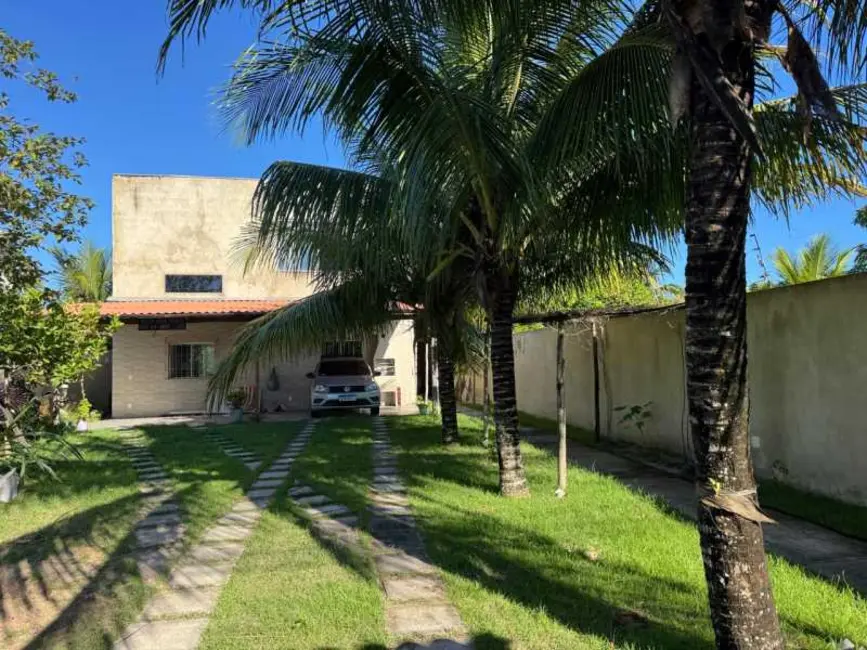 Foto 1 de Casa com 3 quartos à venda, 190m2 em Cabo Frio - RJ