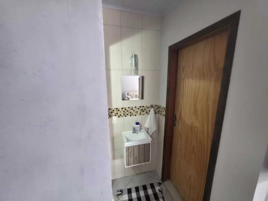Foto 6 de Casa com 3 quartos à venda, 190m2 em Cabo Frio - RJ
