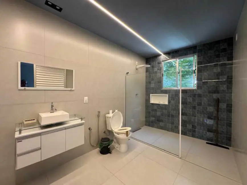 Foto 6 de Casa com 3 quartos à venda, 190m2 em Cabo Frio - RJ