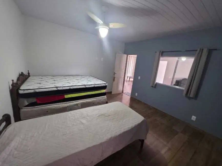Foto 8 de Casa com 3 quartos à venda, 190m2 em Cabo Frio - RJ