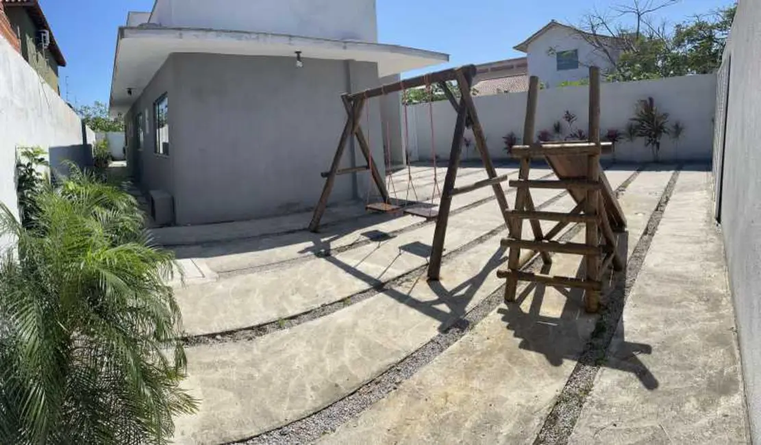 Foto 4 de Casa com 3 quartos à venda, 136m2 em Armacao Dos Buzios - RJ