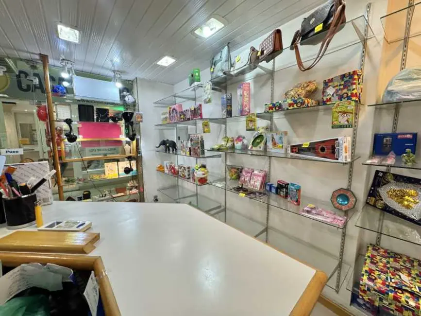 Foto 9 de Loja à venda e para alugar, 28m2 em Rio De Janeiro - RJ