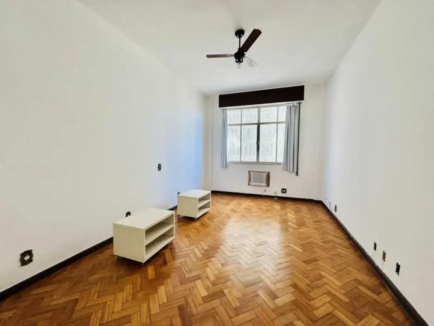 Foto 8 de Apartamento com 2 quartos para alugar, 110m2 em Rio De Janeiro - RJ