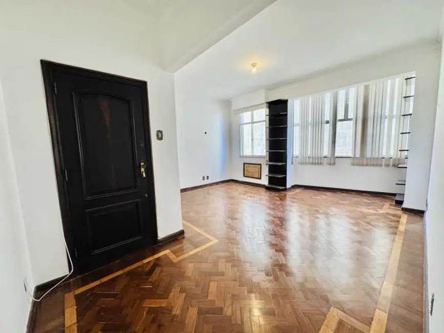Foto 1 de Apartamento com 2 quartos para alugar, 110m2 em Rio De Janeiro - RJ