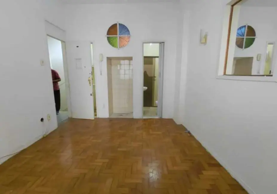 Apartamento com 1 quarto à venda, 30m2 em Rio De Janeiro - RJ - imagem 1 Foto 1 de Apartamento com 1 quarto à venda, 30m2 em Rio De Janeiro - RJ