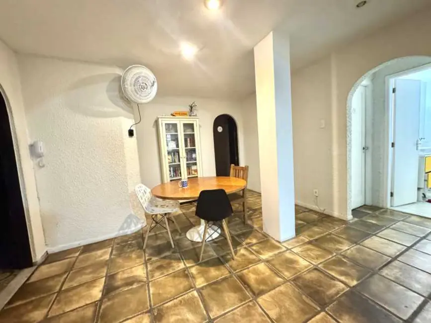 Foto 4 de Apartamento com 4 quartos à venda, 160m2 em Rio De Janeiro - RJ