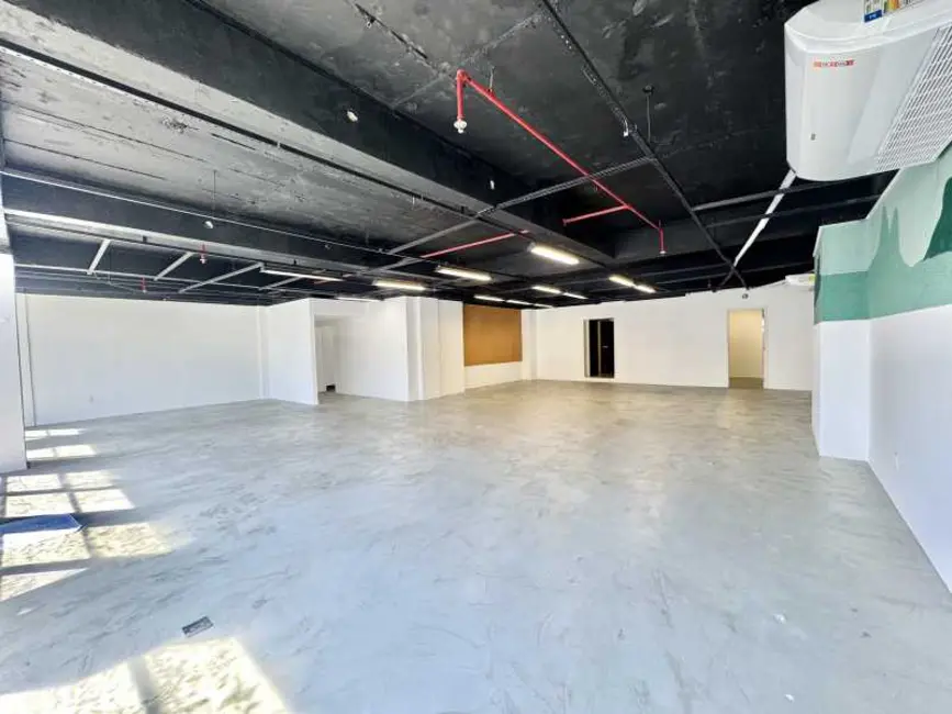 Sala Comercial à venda, 166m2 em Rio De Janeiro - RJ - imagem 9 Foto 9 de Sala Comercial à venda, 166m2 em Rio De Janeiro - RJ