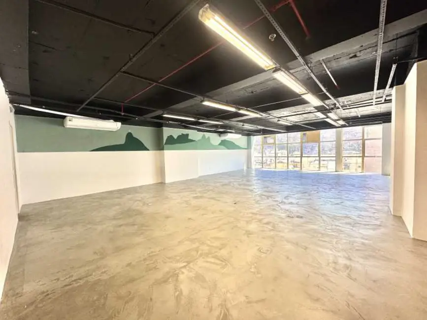 Sala Comercial à venda, 166m2 em Rio De Janeiro - RJ - imagem 2 Foto 2 de Sala Comercial à venda, 166m2 em Rio De Janeiro - RJ