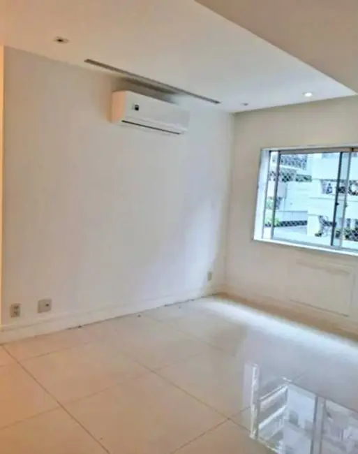 Foto 1 de Apartamento com 2 quartos para alugar, 72m2 em Rio De Janeiro - RJ