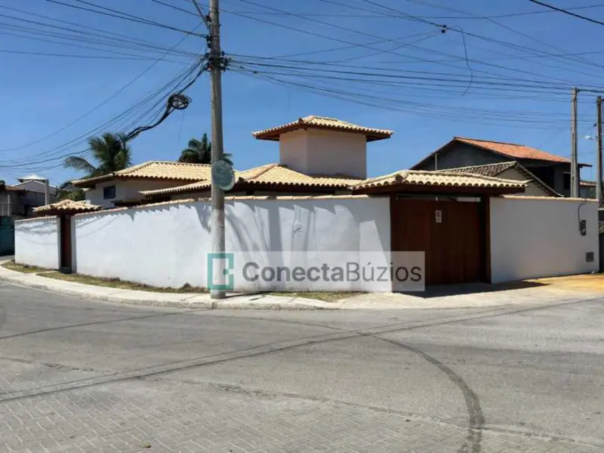 Foto 2 de Casa com 2 quartos à venda, 100m2 em Armacao Dos Buzios - RJ