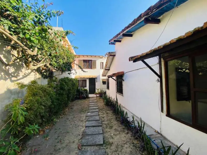 Foto 6 de Casa com 4 quartos à venda, 102m2 em Armacao Dos Buzios - RJ