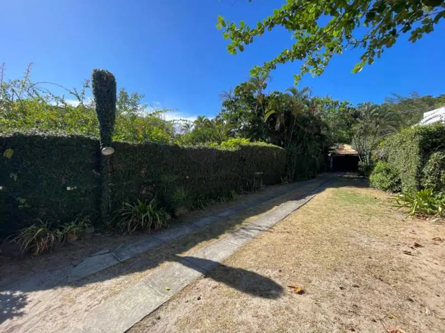 Foto 2 de Casa com 4 quartos à venda, 102m2 em Armacao Dos Buzios - RJ