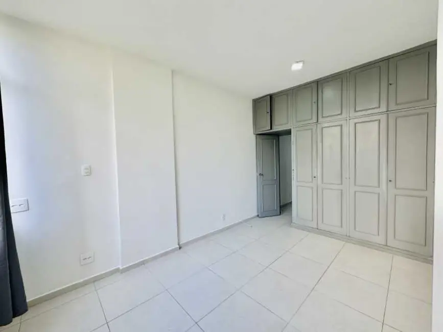Apartamento com 1 quarto para alugar, 46m2 em Rio De Janeiro - RJ - imagem 3 Foto 3 de Apartamento com 1 quarto para alugar, 46m2 em Rio De Janeiro - RJ