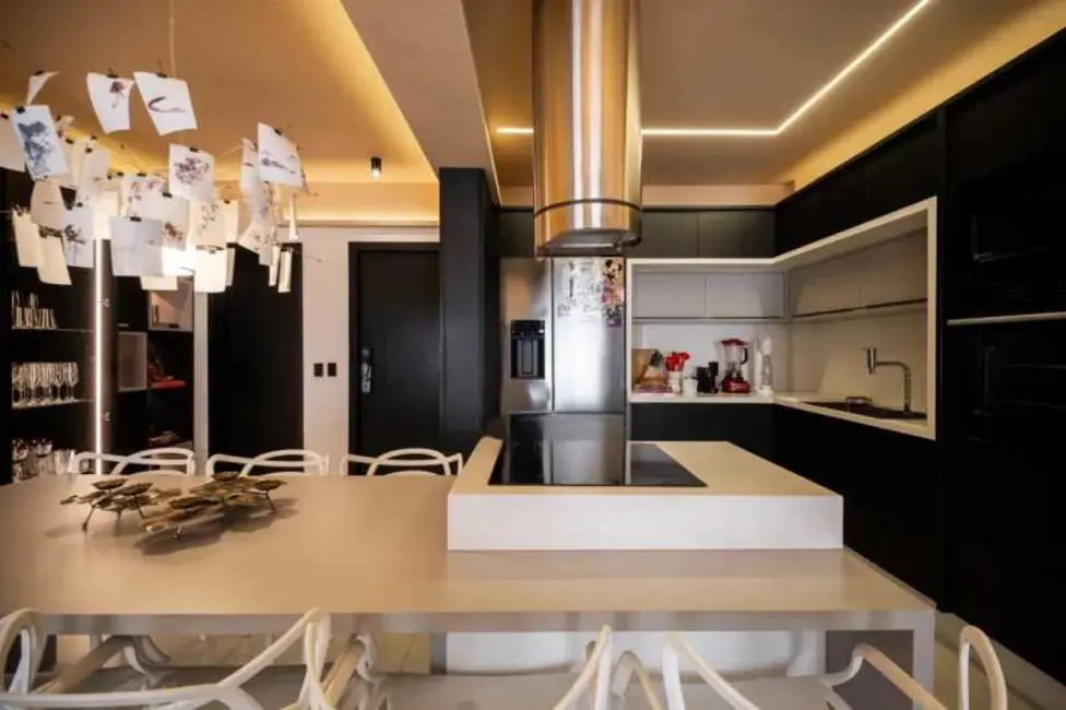 Foto 4 de Apartamento com 2 quartos à venda, 100m2 em Rio De Janeiro - RJ