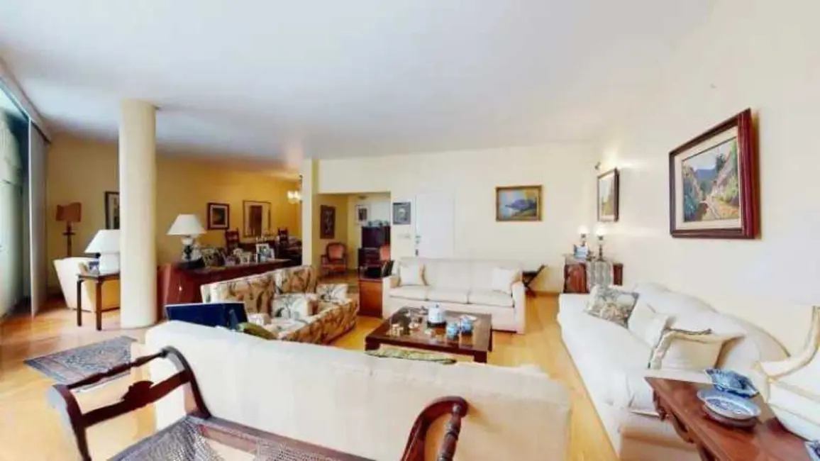 Apartamento com 3 quartos à venda, 201m2 em Rio De Janeiro - RJ - imagem 5 Foto 5 de Apartamento com 3 quartos à venda, 201m2 em Rio De Janeiro - RJ