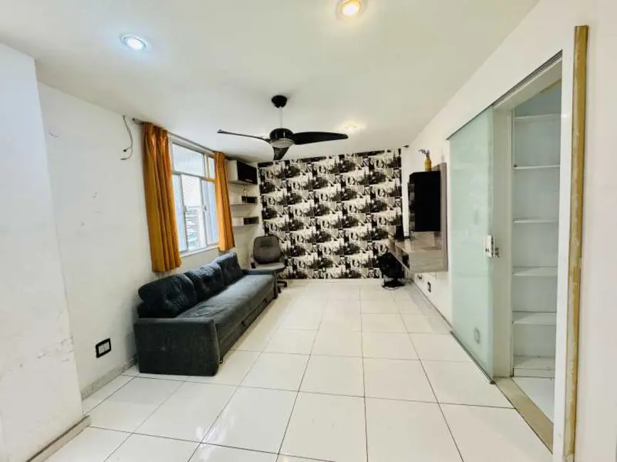 Apartamento com 1 quarto à venda, 54m2 em Rio De Janeiro - RJ - imagem 2 Foto 2 de Apartamento com 1 quarto à venda, 54m2 em Rio De Janeiro - RJ