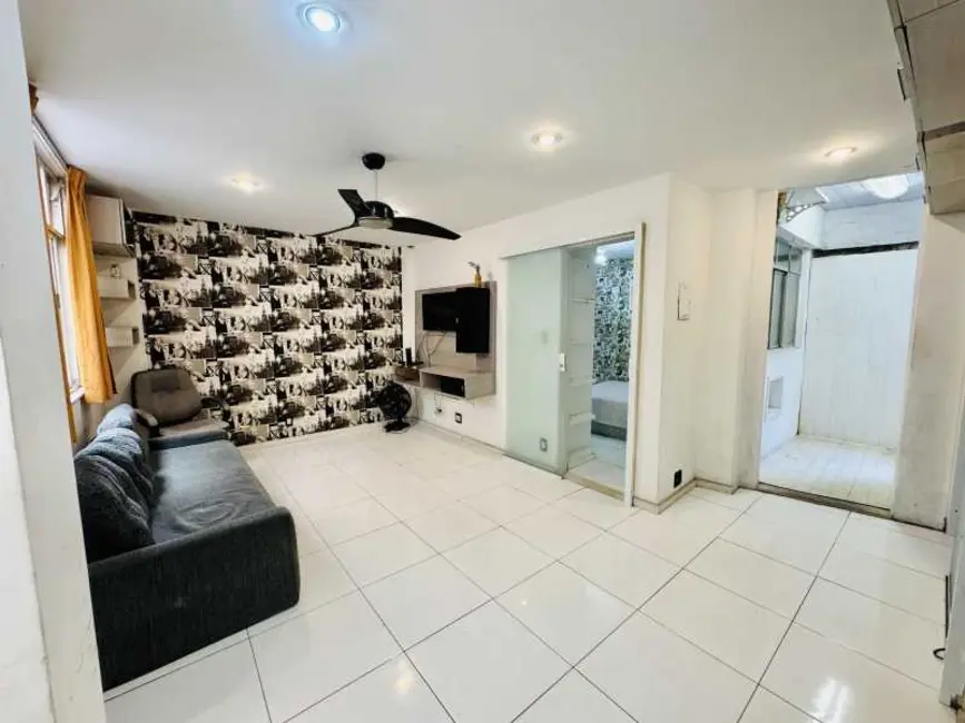 Apartamento com 1 quarto à venda, 54m2 em Rio De Janeiro - RJ - imagem 1 Foto 1 de Apartamento com 1 quarto à venda, 54m2 em Rio De Janeiro - RJ