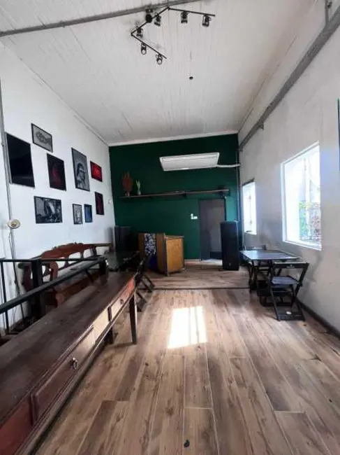 Casa Comercial à venda, 254m2 em Rio De Janeiro - RJ - imagem 5 Foto 5 de Casa Comercial à venda, 254m2 em Rio De Janeiro - RJ