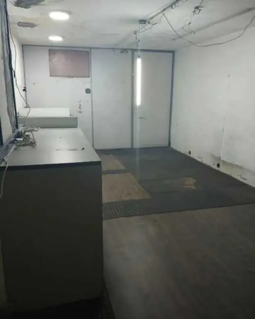 Foto 3 de Loja à venda, 131m2 em Rio De Janeiro - RJ