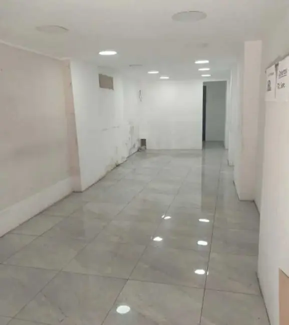 Foto 1 de Loja à venda, 131m2 em Rio De Janeiro - RJ