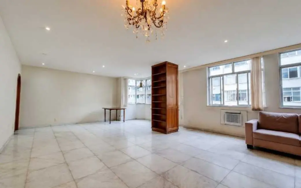 Foto 2 de Apartamento com 3 quartos à venda, 135m2 em Rio De Janeiro - RJ