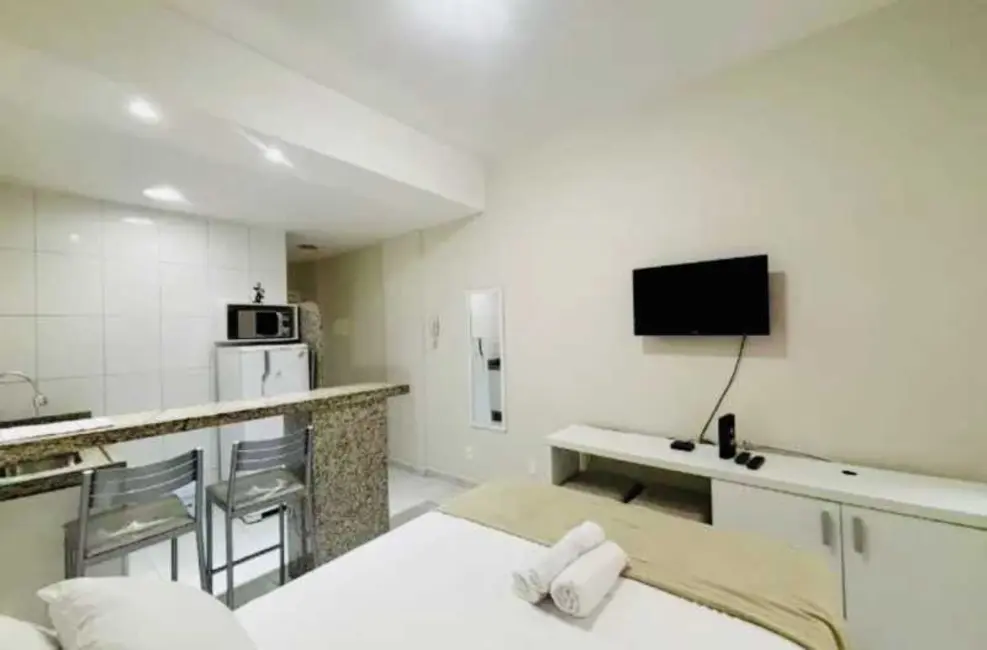 Foto 2 de Apartamento com 1 quarto à venda, 25m2 em Rio De Janeiro - RJ