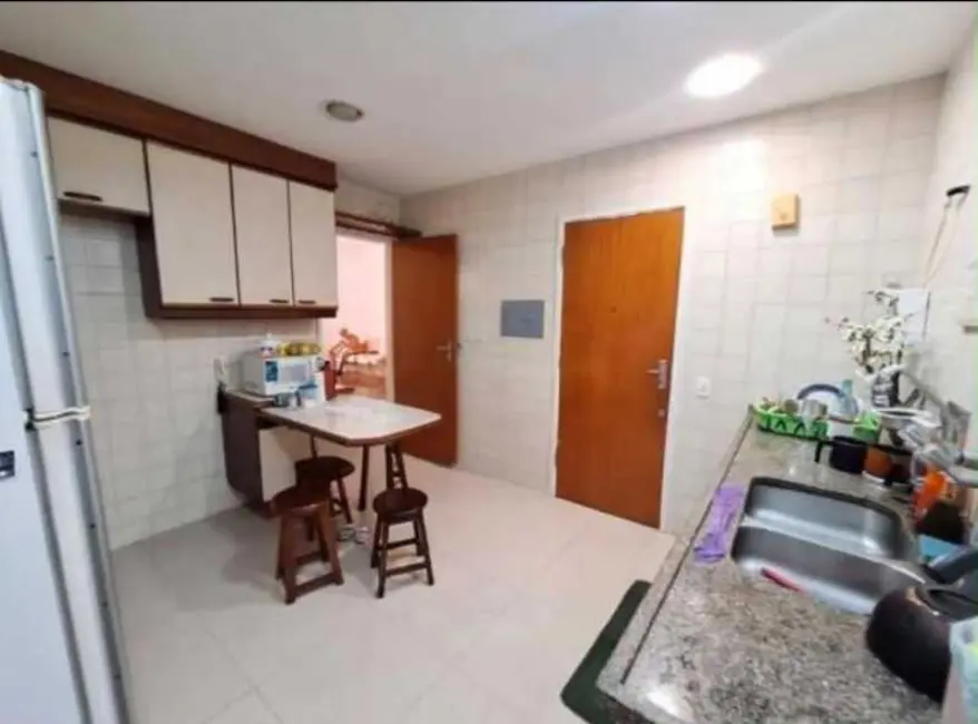 Foto 4 de Apartamento com 2 quartos à venda, 110m2 em Rio De Janeiro - RJ