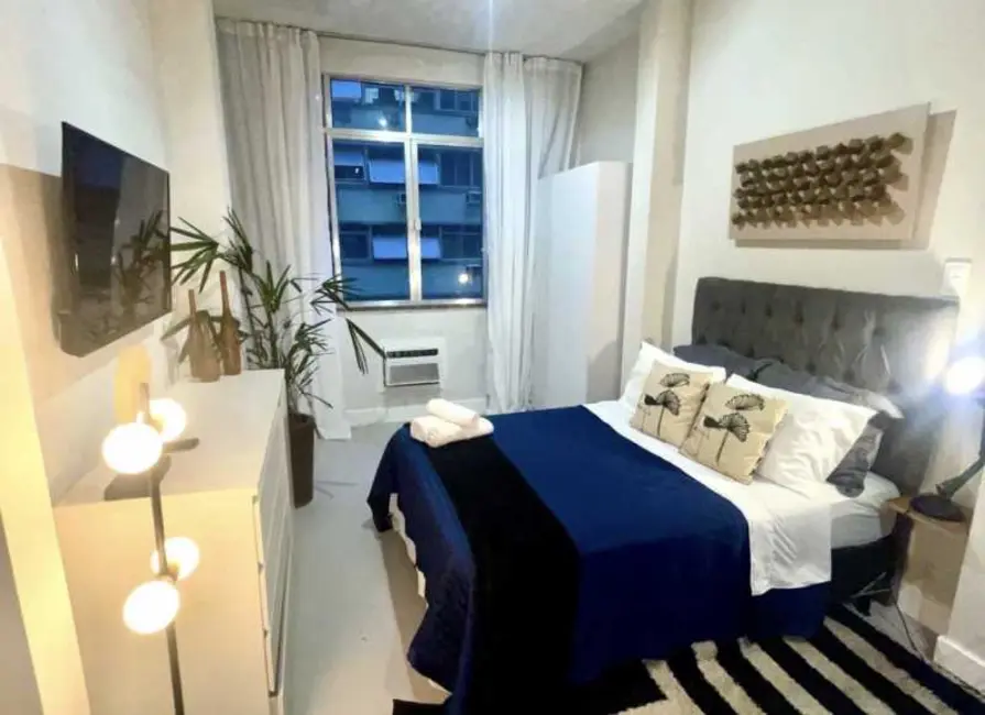 Foto 3 de Apartamento com 1 quarto à venda e para alugar, 42m2 em Rio De Janeiro - RJ