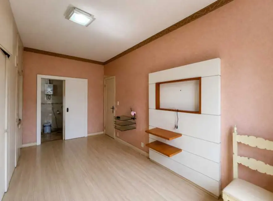 Apartamento com 4 quartos à venda, 160m2 em Rio De Janeiro - RJ - imagem 8 Foto 8 de Apartamento com 4 quartos à venda, 160m2 em Rio De Janeiro - RJ