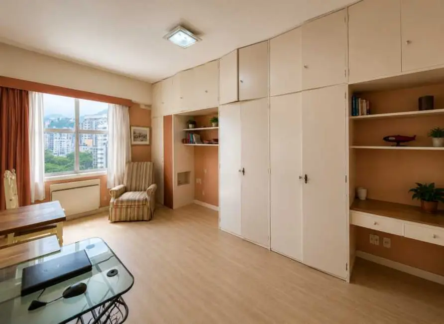 Apartamento com 4 quartos à venda, 160m2 em Rio De Janeiro - RJ - imagem 7 Foto 7 de Apartamento com 4 quartos à venda, 160m2 em Rio De Janeiro - RJ