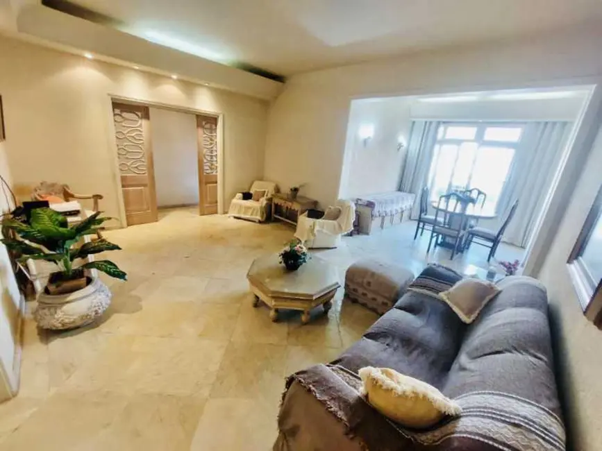 Apartamento com 3 quartos à venda, 130m2 em Rio De Janeiro - RJ - imagem 1 Foto 1 de Apartamento com 3 quartos à venda, 130m2 em Rio De Janeiro - RJ