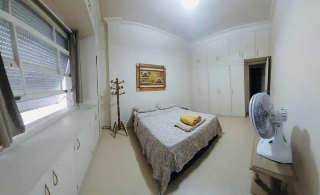 Apartamento com 3 quartos à venda, 130m2 em Rio De Janeiro - RJ - imagem 8 Foto 8 de Apartamento com 3 quartos à venda, 130m2 em Rio De Janeiro - RJ