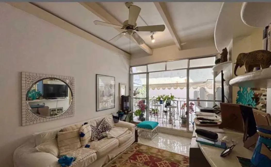 Foto 2 de Apartamento com 2 quartos à venda, 75m2 em Rio De Janeiro - RJ