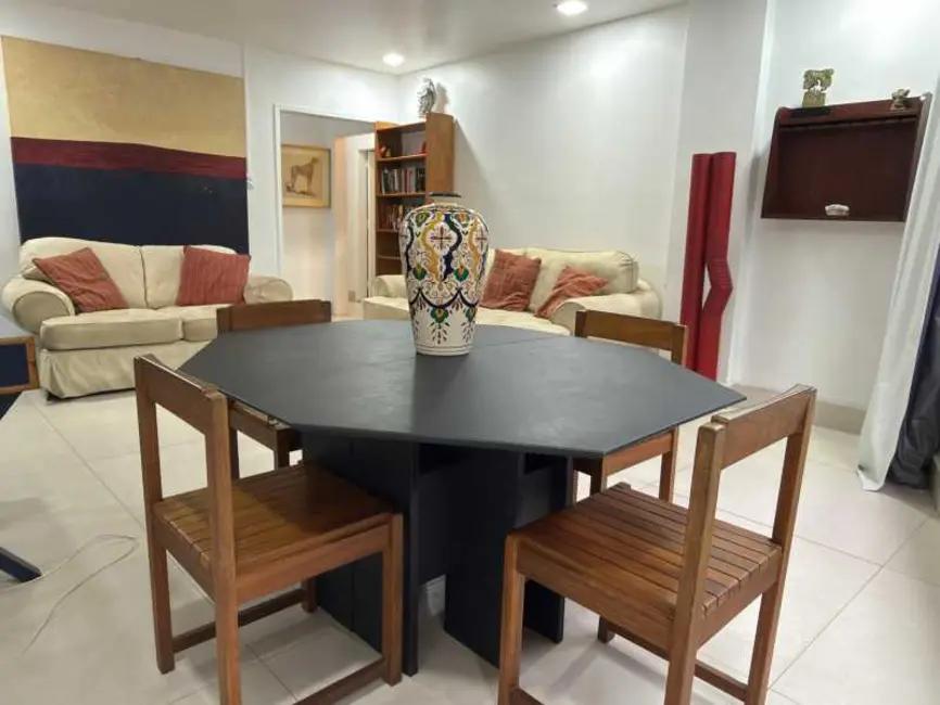 Apartamento com 2 quartos à venda, 82m2 em Rio De Janeiro - RJ - imagem 5 Foto 5 de Apartamento com 2 quartos à venda, 82m2 em Rio De Janeiro - RJ