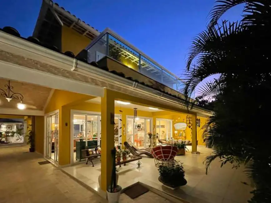 Foto 6 de Apartamento com 3 quartos à venda, 360m2 em Armacao Dos Buzios - RJ