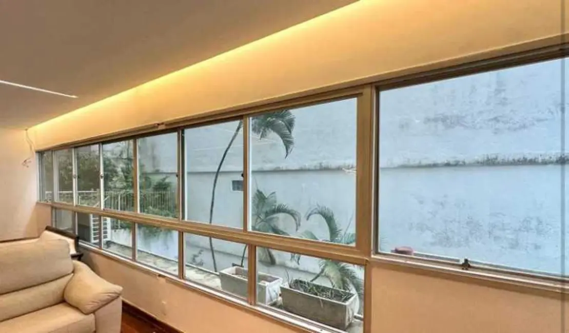 Foto 6 de Apartamento com 4 quartos à venda, 160m2 em Rio De Janeiro - RJ