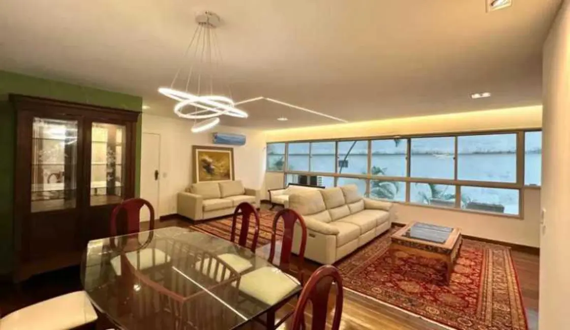 Foto 3 de Apartamento com 4 quartos à venda, 160m2 em Rio De Janeiro - RJ