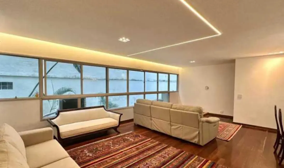 Foto 5 de Apartamento com 4 quartos à venda, 160m2 em Rio De Janeiro - RJ