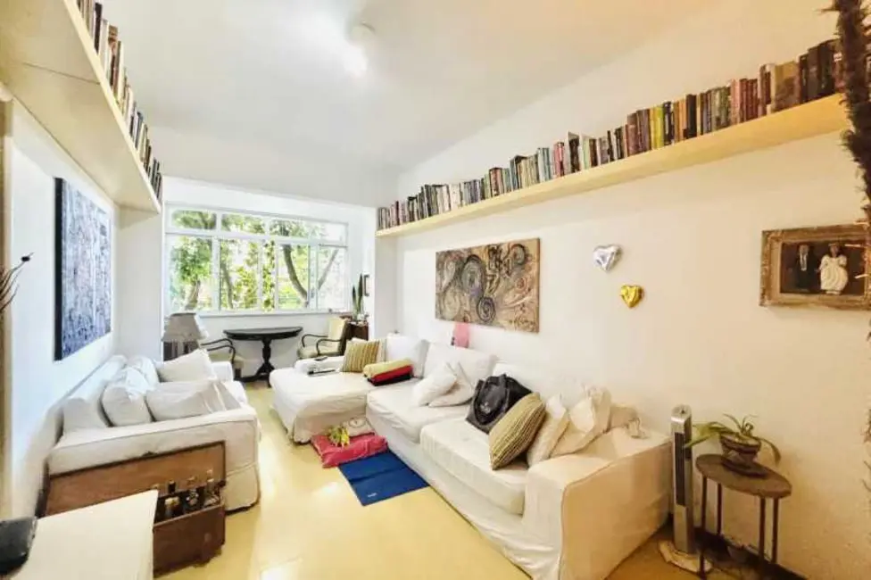 Foto 2 de Apartamento com 2 quartos à venda, 70m2 em Rio De Janeiro - RJ