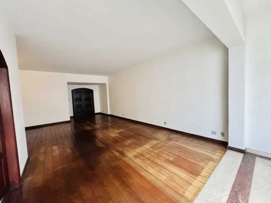 Apartamento com 4 quartos à venda, 152m2 em Rio De Janeiro - RJ - imagem 8 Foto 8 de Apartamento com 4 quartos à venda, 152m2 em Rio De Janeiro - RJ