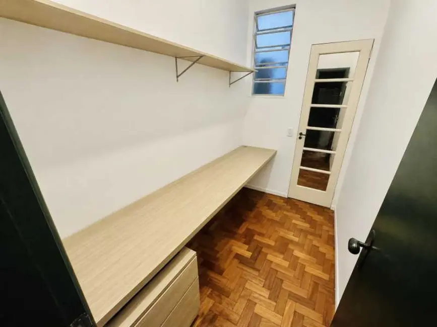 Apartamento com 1 quarto para alugar, 55m2 em Rio De Janeiro - RJ - imagem 8 Foto 8 de Apartamento com 1 quarto para alugar, 55m2 em Rio De Janeiro - RJ