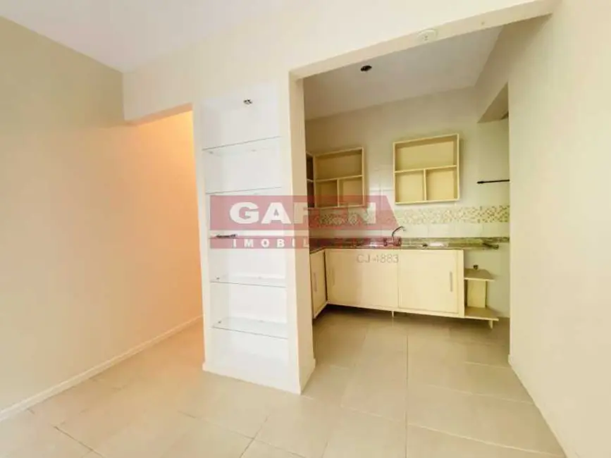 Foto 9 de Apartamento com 2 quartos para alugar, 60m2 em Rio De Janeiro - RJ