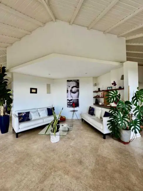 Casa com 5 quartos à venda, 200m2 em Armacao Dos Buzios - RJ - imagem 9 Foto 9 de Casa com 5 quartos à venda, 200m2 em Armacao Dos Buzios - RJ