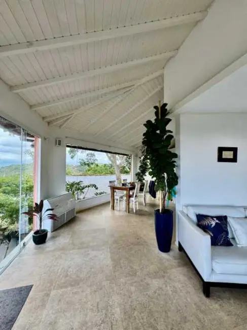 Casa com 5 quartos à venda, 200m2 em Armacao Dos Buzios - RJ - imagem 8 Foto 8 de Casa com 5 quartos à venda, 200m2 em Armacao Dos Buzios - RJ