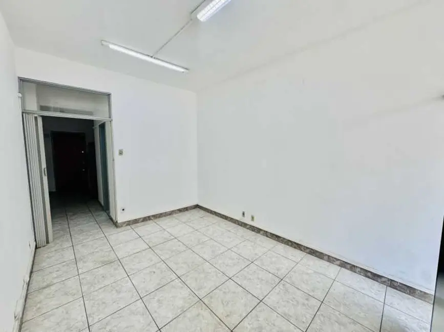Apartamento com 1 quarto à venda, 33m2 em Rio De Janeiro - RJ - imagem 9 Foto 9 de Apartamento com 1 quarto à venda, 33m2 em Rio De Janeiro - RJ